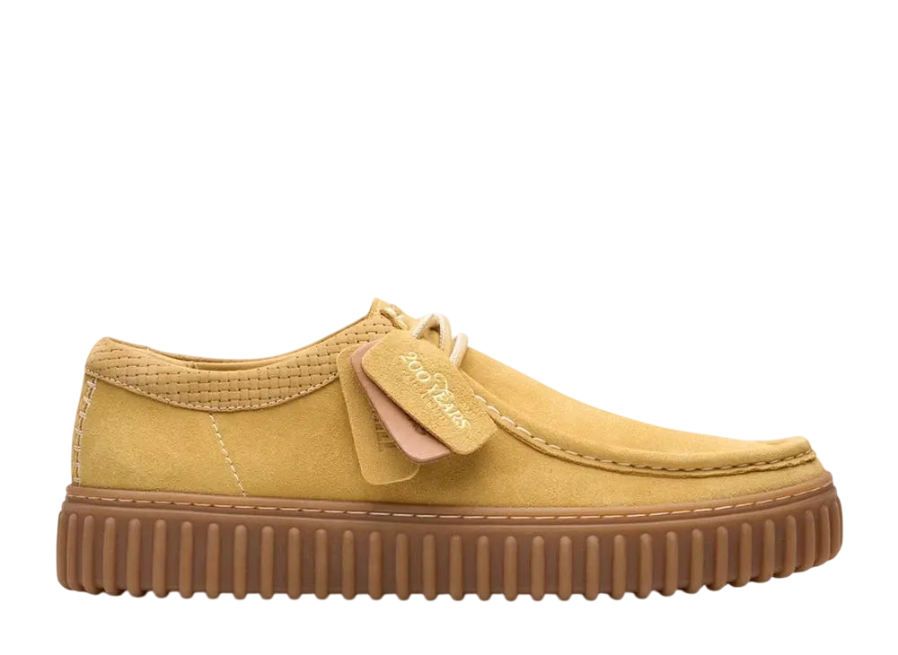 クラークス トーヒルロー "ゴールデンタンスウェード"