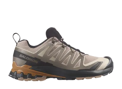 サロモン XA プロ 3D V9 "ナチュラル/ブラック/シュガーアーモンド"