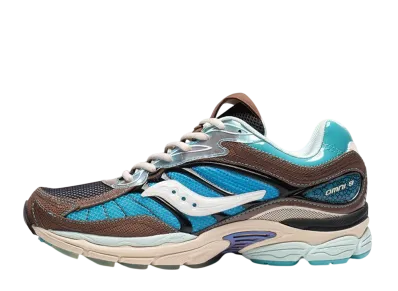 フットパトロール × サッカニー プログリッド オムニ9 "ブルー/ブラウン"