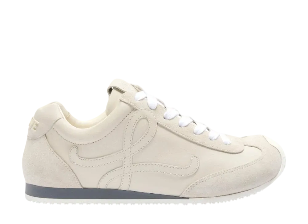 ロエベ バレエランナー 2.0 ソフトカーフ "ホワイト"