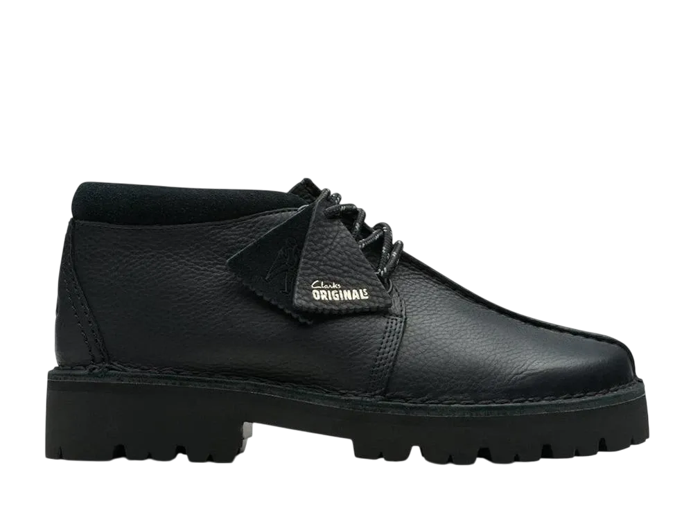 クラークス トレックハイク "ブラックレザー"