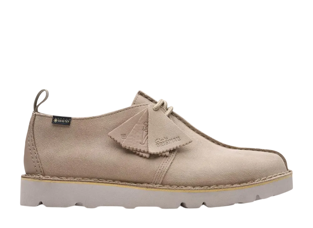 クラークス デザートトレック ゴアテックス "サンドスウェード"