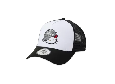 NEW ERA x HELLO KITTY Golf Women's 9Forty A-Frame Tracker Cap Sequins "White/Black"