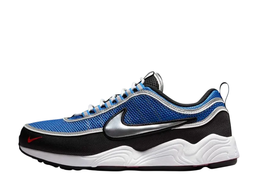 ナイキ エアズーム スピリドン "ブラック アンド シグナルブルー"