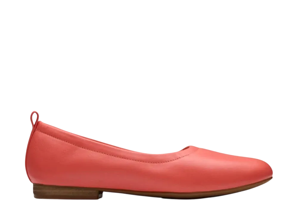 クラークス ウィメンズ フォーナソフト "コーラルレザー"