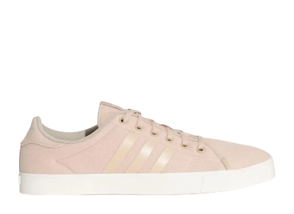 アディダスオリジナルス アディコート "マジックベージュ/チョークホワイト/サバンナ"