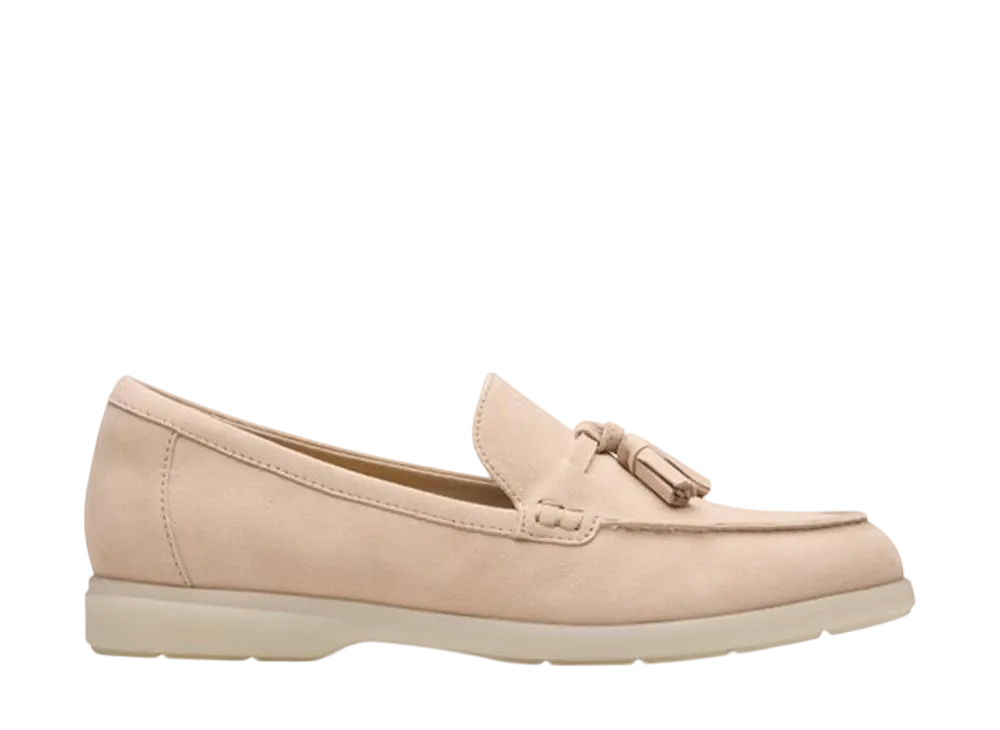Clarks Women's Narini Edge "Sand Suede"