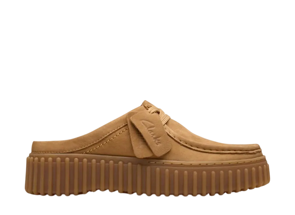 Clarks Women's Torhill Mule "Light Tan Nubuck"