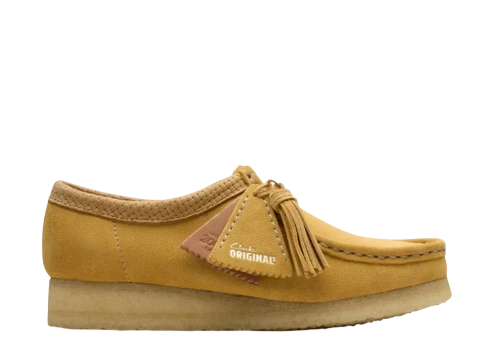 クラークス ウィメンズ ワラビー "ゴールデンタンスウェード"