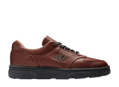 ニューバランス アラーデール "ダークブラウン"