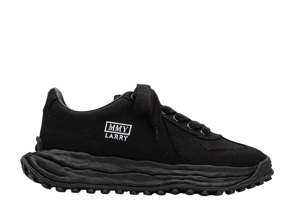 メゾンミハラヤスヒロ ラリー オリジナル ソールキャンバス ローカット スニーカー "ブラック/ブラック" (A14FW704)