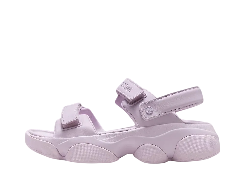 Nike Women's Jordan Deja "Doll/Daybreak"