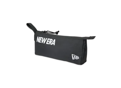 NEW ERA Passport Case Wordmark Logo "Black"