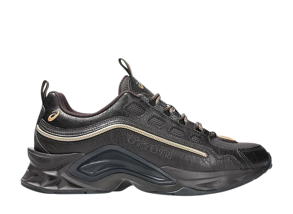 オット958 × アシックス プロトブラスト-CMLVIII "ダークブラウン/ピュアゴールド"
