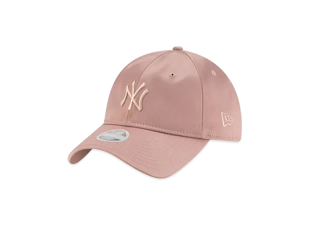 NEW ERA Women's 9Twenty International Women's Day New York Yankees Satin "Pink"