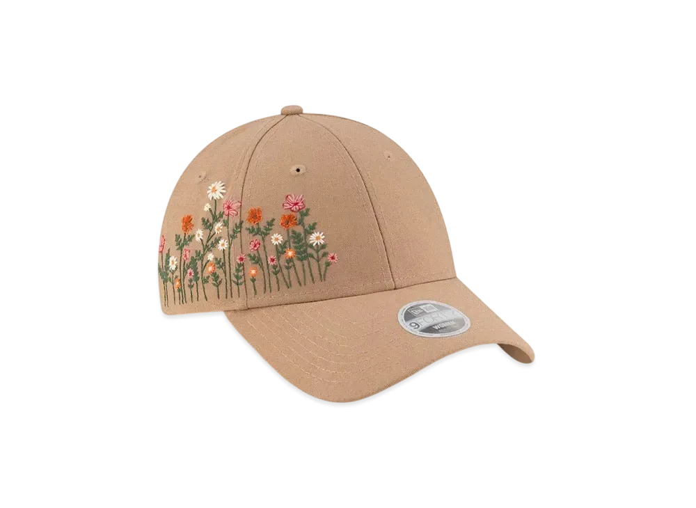 NEW ERA Women's 9Forty International Women's Day "Satin Tan"
