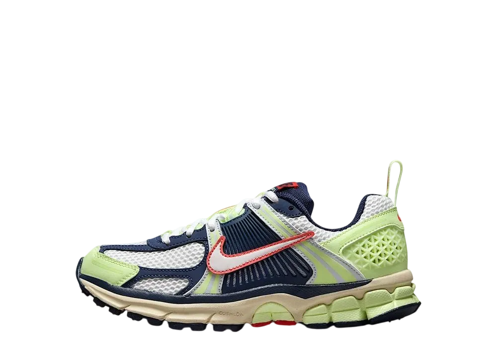 ナイキ GS ボメロ5 "ベアリーボルト/ミッドナイトネイビー/ピュアプラチナ/ホワイト" (キッズ)