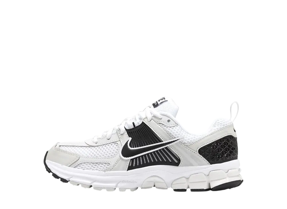 Nike GS Vomero 5 "White/Platinum Tint/Metallic Platinum/Black"