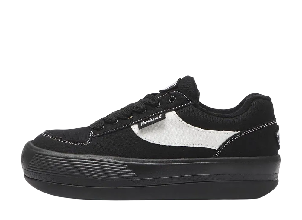 ノースウェーブ エスプレッソ キャンバス "ブラック/ブラック/ホワイト" (NW-004)