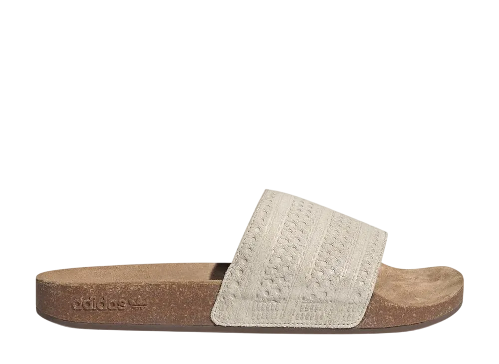 adidas Adilette Slides "Wonder Beige/Wonder Beige/Gum"