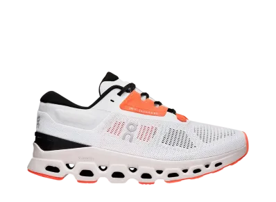 On Women's Cloudstratus 3 "White/Sand"