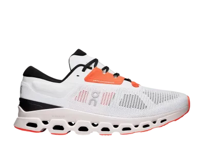 On Cloudstratus 3 "White/Sand"