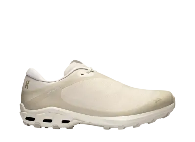 POST ARCHIVE FACTION × On Women's Cloudventure Peak PAF "Ice/Moon"