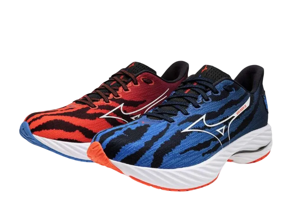 ミズノ ウエーブライダー28 "アカオニ/アオオニ"