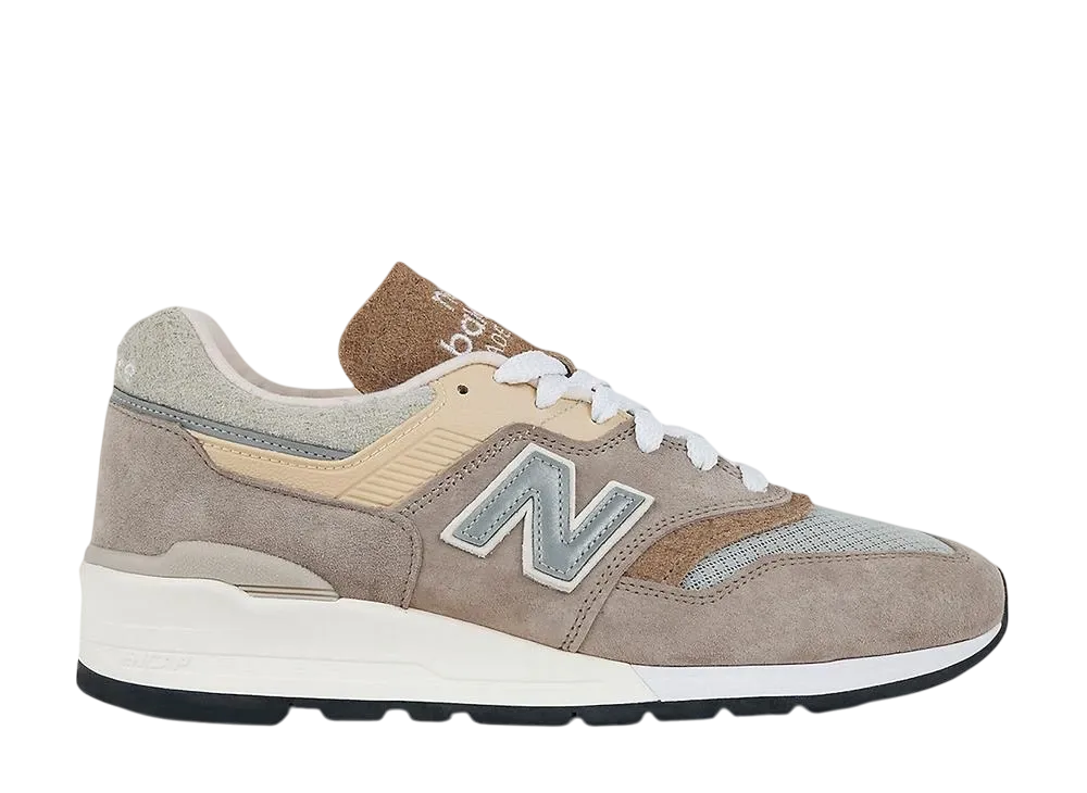 New Balance 997 "Light Mushroom/Mirage Gray"