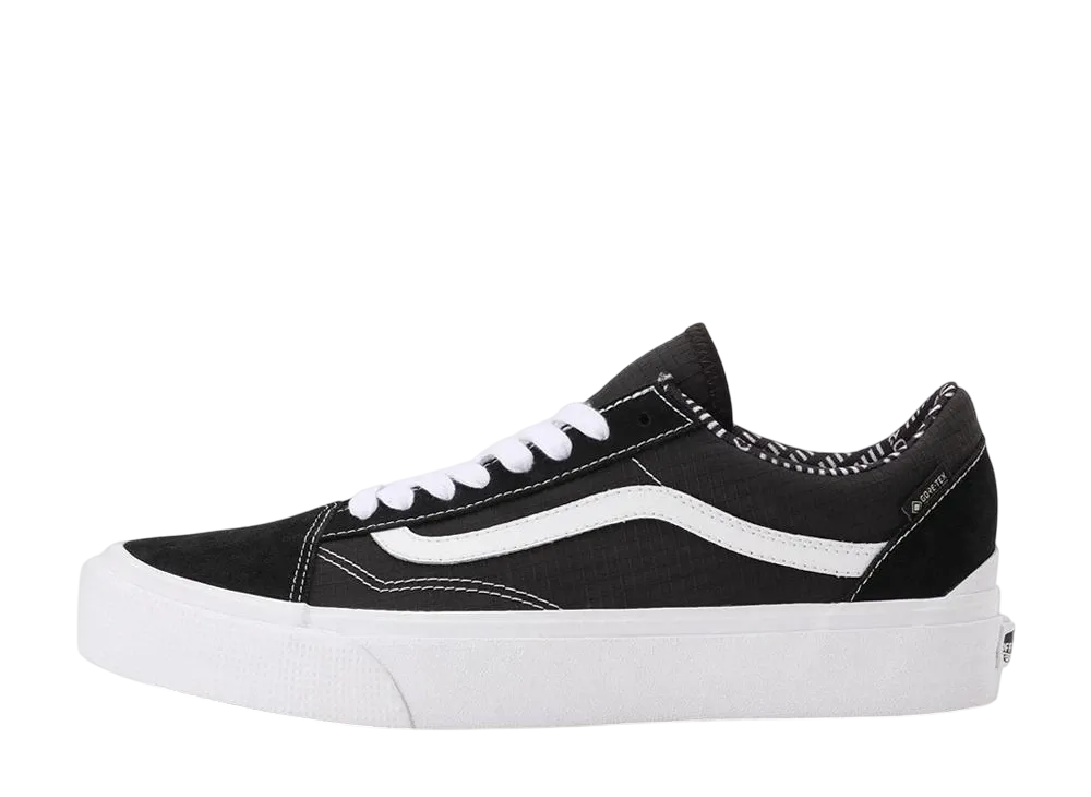 Vans Old Skool GORE-TEX "Black/True White"
