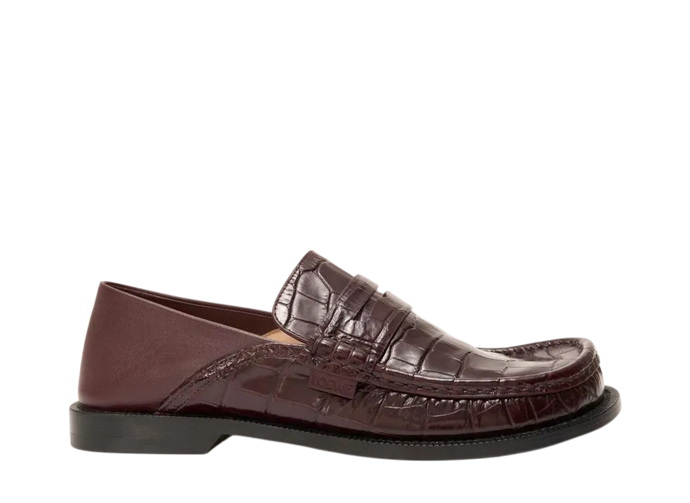 LOEWE Women's Campo loafer in calfskin "Burgundy"