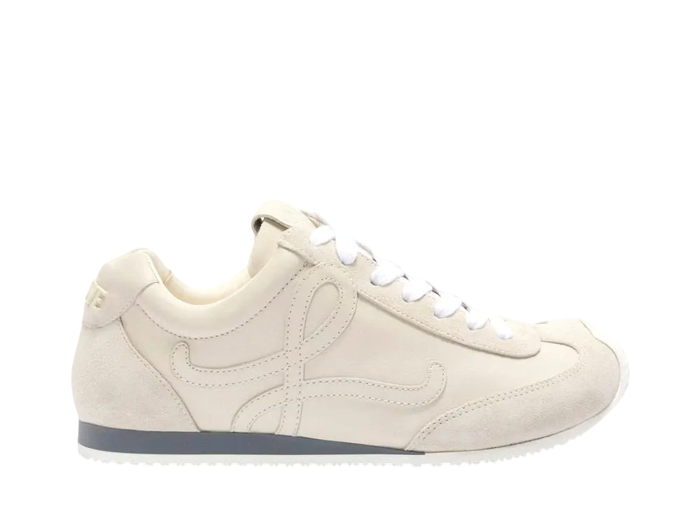 ロエベ ウィメンズ バレエランナー 2.0 ソフトカーフ "ホワイト"