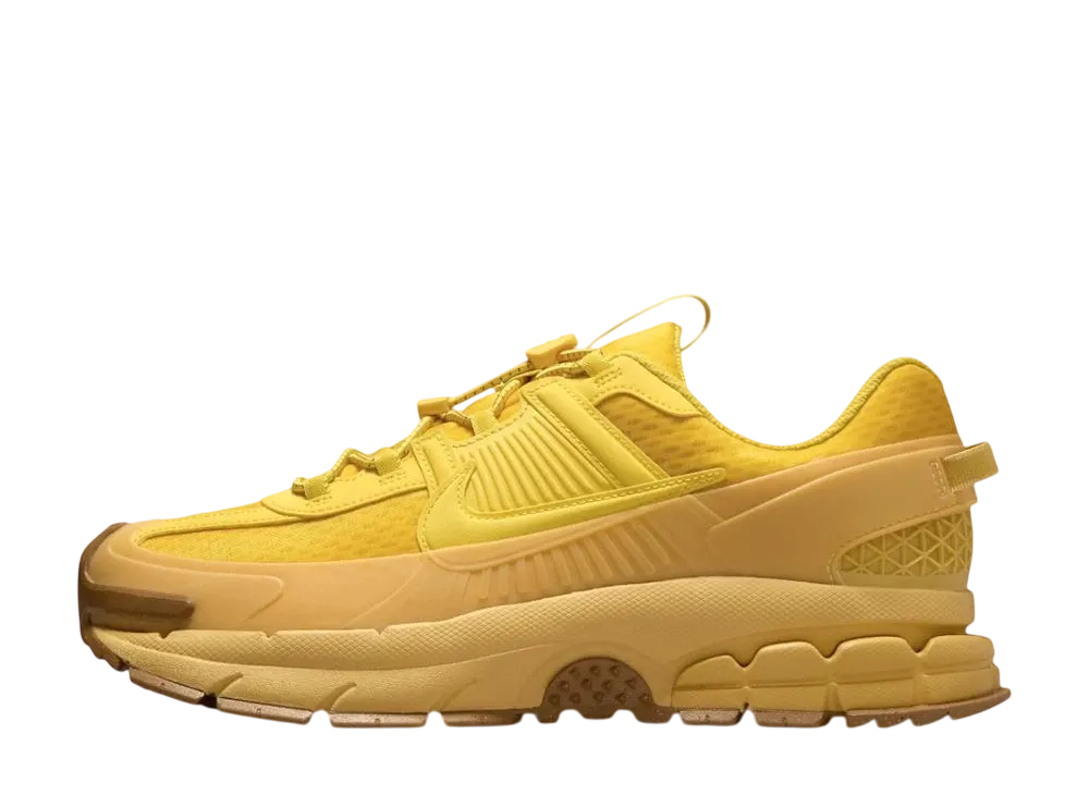 Nike Zoom Vomero Roam "Lightning"