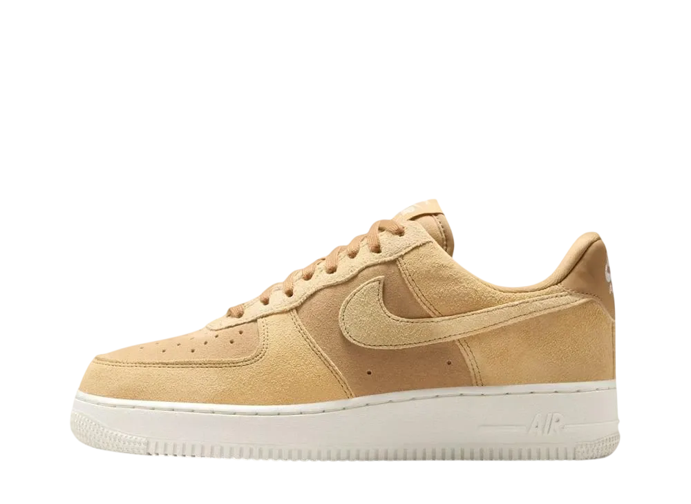 ナイキ ウィメンズ エアフォース1 ロー "クラブゴールド"