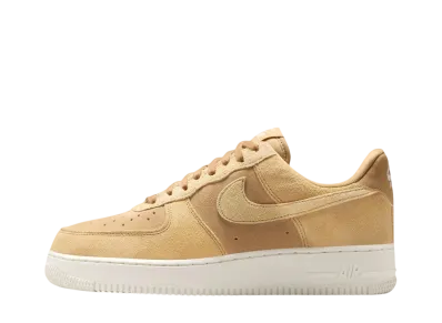 ナイキ ウィメンズ エアフォース1 ロー "クラブゴールド"