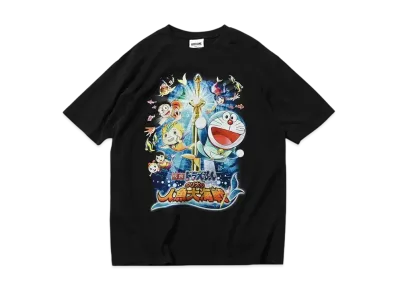 HOME GAME 映画ドラえもん \ 2010 のび太の人魚大海戦TEE "BLACK"