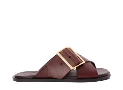 LOEWE Women's Petal Belt flat sandal in vegetable-tanned calfskin "Burgundy"