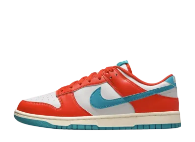 ナイキ ダンク ロー "レッドレザー"