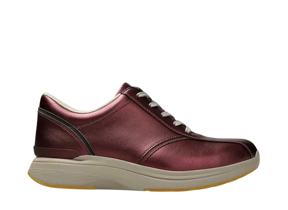 アシックス ウィメンズ ニーズアップ 3E "ワイン"