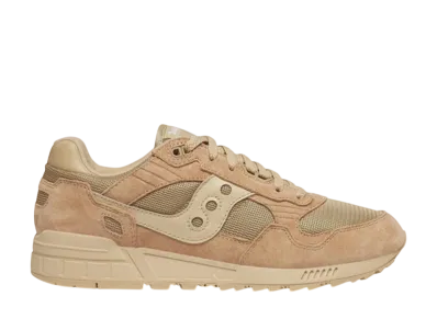 サッカニー シャドウ5000 "サンド"