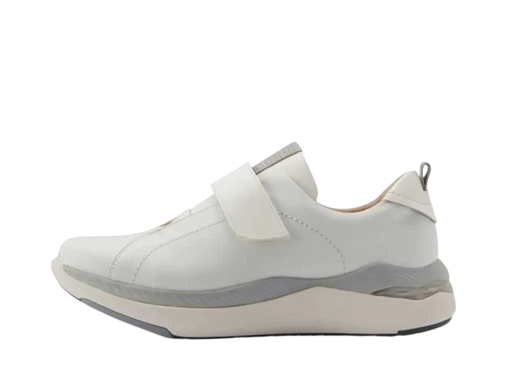 Asics Women's Pedala Ridewalk 2E "White"