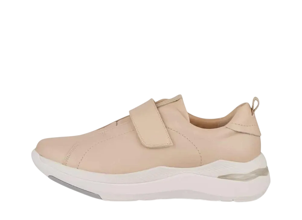 アシックス ウィメンズ ペダラ ライドウォーク 2E "ベージュ/ベージュ"