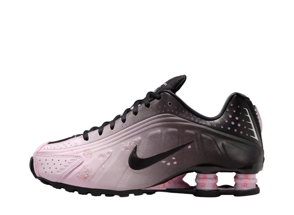 Nike Women's Shox R4 