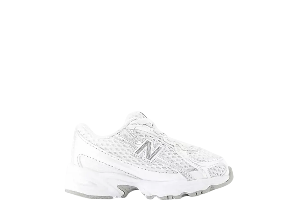 ニューバランス TD 740 バンジー "ホワイト/シルバーメタリック" (キッズ)