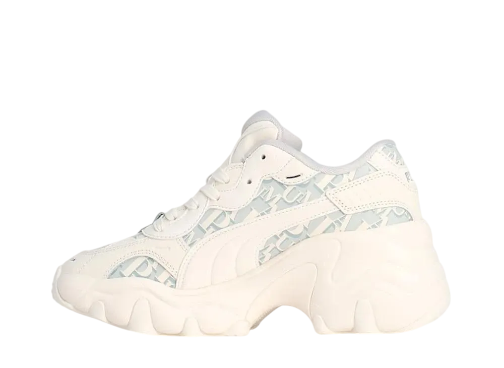 プーマ ウィメンズ パルサー ウェッジ モノグラム "ウォームホワイト/グレイシャルグレー/ピュアシルバー"