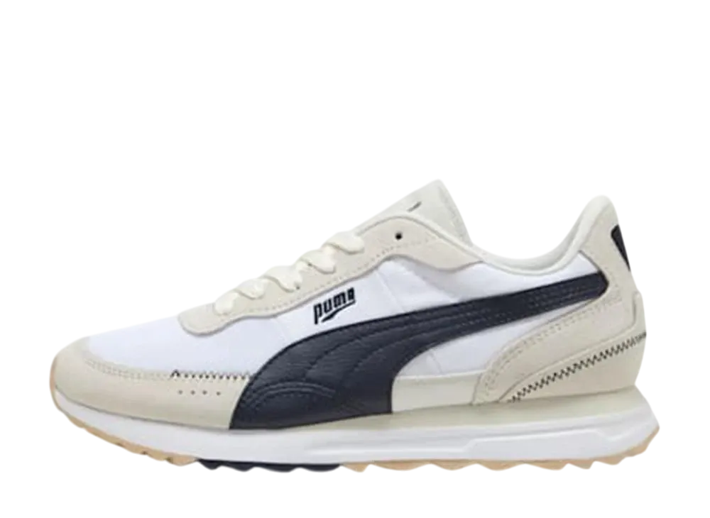 プーマ ロードライダー スウェード "プーマホワイト/ニューネイビー"