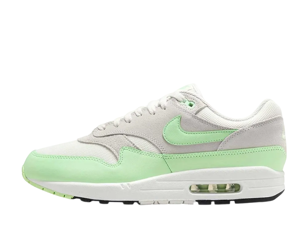 ナイキ エアマックス1 エッセンシャル "ヴェイパーグリーン"