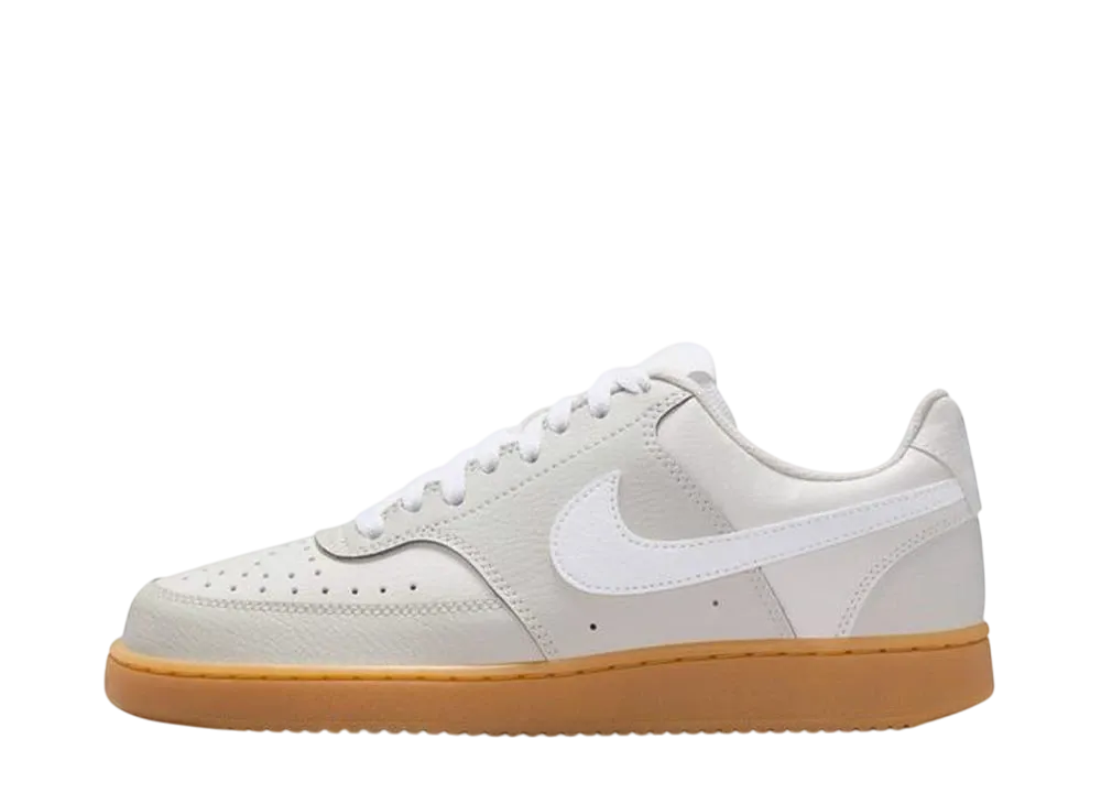 ナイキ ウィメンズ コート ビジョン ロー "ライトボーン/ホワイト"