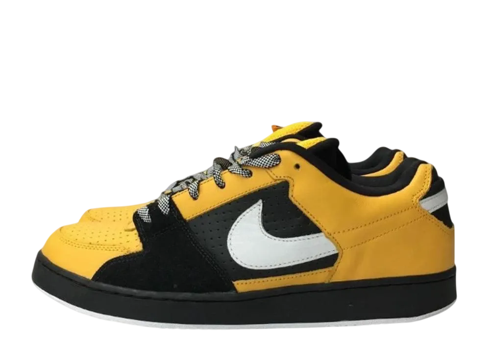 ナイキ SB ズーム チーム エディション "ニューヨークタクシー"