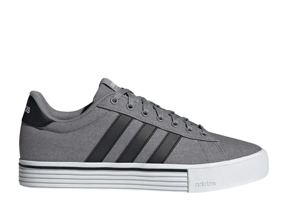 アディダス デイリー4.0 "グレー/コアブラック/クラウドホワイト"